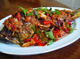 Dirumah kalau goreng lele pasti dikasih tepung, biar lele berasa garing dan ada sensasi kres kres ketika dimakan. Hot Indonesia Recipes Hot Recipes Resep Ikan Resep Masakan Resep Ikan Bakar