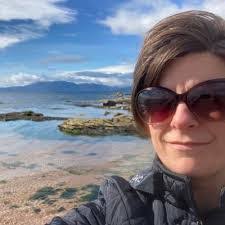 Anne Woods's Instagram, Twitter & Facebook