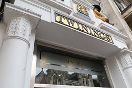 Thomas twining's background working at the east india . Twinings The Oldest Tea Room In London Flyctory Com