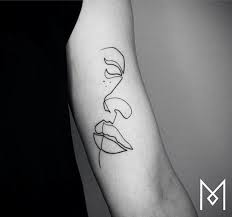 The time your artist spends drawing before they tattoo you is a valuable part of the process. Drawing Single Line Face Drawing Tattoo
