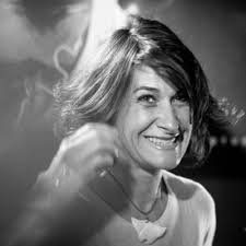 Je commence à trouver ma mère sympa, depuis que j'écris sur elle et sur  l'histoire familiale.