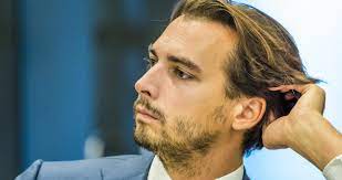 Thijs kleinpaste, amsterdams deelraadslid centrum voor d66 en publicist, heeft een diametraal andere opvatting. Thierry Baudet Gooit Bijltje Erbij Neer En Dat Leidt Tot Uiteenlopende Reacties