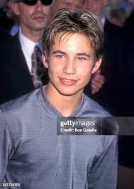 135 Jonathan Taylor Thomas 1997 Stock Photos, High-Res Pictures, and Images 