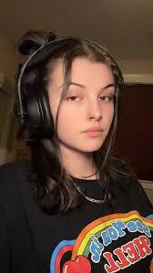 My socials if anyone wants to follow! ( you don't have to )  https://twitch.tv/stormrunner117 https://twitter.com/stormrunner_117  https://www.tiktok.com/@stormrunner117?_t=ZP-8uBrjhUX73G&_r=1  https://www.instagram.com/stormrunner117