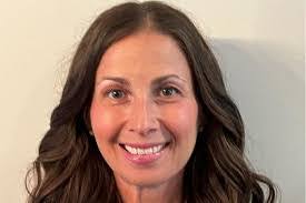 Dara Goldstein's Instagram, Twitter & Facebook