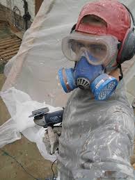 Stuntman revient en 5 images. L Homme Qui Tombe A Pic Entreprise Generale De Renovation Home Facebook