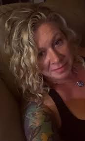 Amber Lehmann's Instagram, Twitter & Facebook