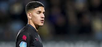 Abdoulrahmane abdou harroui is a dutch professional footballer who plays as a midfielder for sparta rotterdam in the dutch eerste divisie. Abdou Harroui Feyenoord Is Ook Een Mooie Club