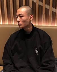 This habit even made the actor suspected of. 9 Foto Kim Min Gwi Aktor Yang Debut Di She Would Never Know