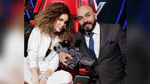 Twitter, memes el hermano menor de la popular cantante jenny rivera compartió en sus redes sociales un video mostrando el proceso que llevó a cabo para. Belinda Y Lupillo Rivera El Beso Que Mostro La Quimica Entre Ambos Cantantes Infobae