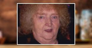 Susie Toth's Instagram, Twitter & Facebook