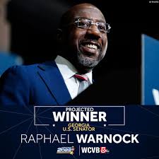 Carolyn Caine (@sugarcaneand3)