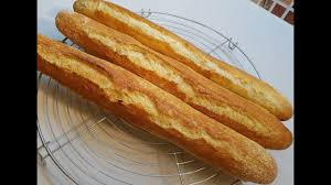 الباكيط الفرنسي او الكومير بكل سهولة واحترافية كيف المخابز Baguette Maison Youtube Food Food And Drink Recipes
