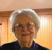 Arline Chapman's Instagram, Twitter & Facebook