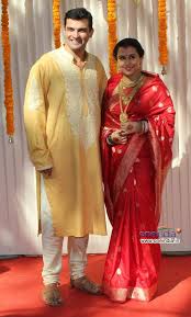 Vidya Balan And Siddharth Roy Kapur Wedding Photos Filmibeat Aditya roy kapur family with parents, brother, girlfriend & friend. siddharth roy kapur wedding photos