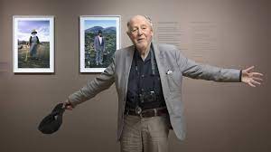 Hij fotografeerde ze in favela's, in krotten en kelders, de kansloze verschoppelingen, gedwongen tot criminaliteit, wezen bij gebrek aan beschutting van het gezin overlevend in bendes. Qrkovskaflbvhm