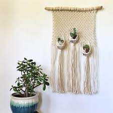Grab some wood from your backyard, make a big cup of tea, and let's start i'm so happy the website inspired you to make your first wall hanging! 10 Gorgeous Macrame Patterns For Boho Wall Hangings