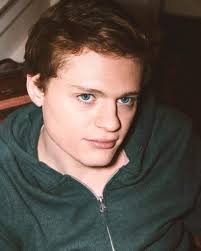 LISTE DE PERSONNAGES