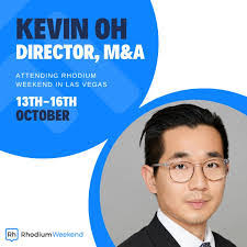 Chris Bellizzi's Instagram, Twitter & Facebook