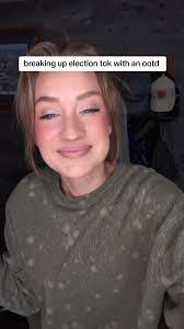 Savannah Charles's Instagram, Twitter & Facebook