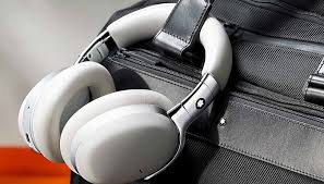 If i double left click the headphones in devices and printers, this screen shows up. Common Problems And Solutions For Wireless Bluetooth Headphones Nextpit