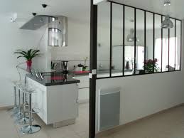 Meubles de cuisine colorés ou murs en couleur, voici notre sélection de 12 cuisines modernes à prix doux. Verriere D Appartement Cuisine Couloir Verriere D Interieur Atelier Akr French Design Akr French Design