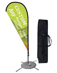 Teardrop Advertising Teardrop Feather Flags Teardrop Banner Flags In 2020 Teardrop Banner Custom Flags Custom Feather Flags