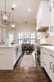White Kitchen Ideas Right Here S Great Reason Why All White Cooking Areas Are Trending Interior Design Kitchen Modern Farmhouse Kitchens White Kitchen Design