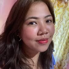 My wife just sent me this picture. It just arrived today. She bought me an  iPhone Pro Max 512gb for my birthday. 😭❤️ I'm so happy with this huge gift  but what