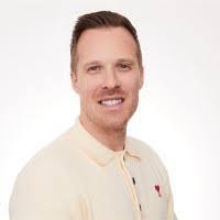 Adam Perotti's Instagram, Twitter & Facebook