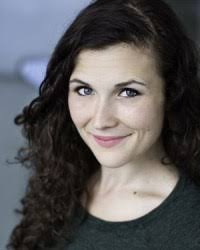 Lauren Gee's Instagram, Twitter & Facebook