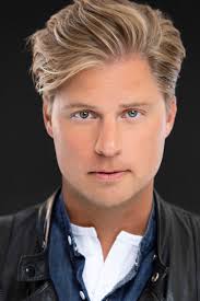 Full Frontal with Samantha Bee" The NRA Is a Cult (TV Episode 2018)