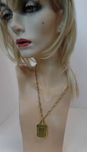 Antiquities Couture NWT Goldtone Maria Antoinette Square Locket Adj to 30" 