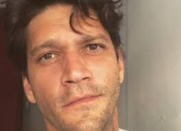 Testemunhas dizem a site que mário frias anda armado na secretaria de cultura. 6xmzvn37l3uprm