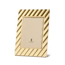 Luxury Handcrafted Picture Frames|Ray Frame