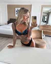 Ana Stanskovsky Nude and Sexy Photo Collection - Fappenist