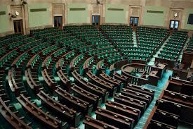 Kadencja parlamentu wynosi cztery lata. Koronawirus W Polsce Sejm Transmisja Na Zywo Glosowanie Tylko W Sprawie Zmian W Regulaminie Polska Times