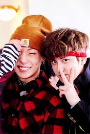 Ikon Bobby B I Hanbin Jinhwan June Junhoe Chanwoo Yunhyeong Donghyuk Bobby Kim Ikon