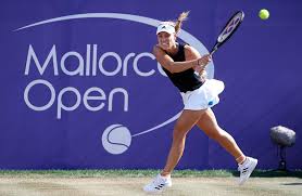 Mallorca, un paraíso sobre hierba. Kerber Wirft Sharapova Bei Den Mallorca Open Raus Mallorca Zeitung