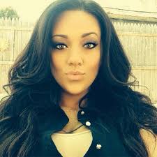 Dee Marie ❤️ (@DMIBeauty)