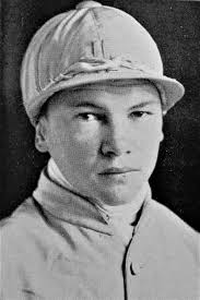 𝗛𝗮𝗿𝗼𝗹𝗱 “𝗧𝗶𝗴𝗲𝗿” 𝗪𝗿𝗶𝗴𝗵𝘁 (𝟭𝟵𝟮𝟭-𝟭𝟵𝟵𝟱) By Alan Breck  (written in 1973) The phrase, "a legend in his lifetime", particularly when  applied to sportsmen and athletes, is used thoughtlessly and, in my  opinion, can