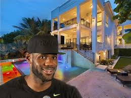 Lebron james and stephen curry have a friendly rivalry that captivates the nba world. Lebron James Sells Miami House For 13 4 Million