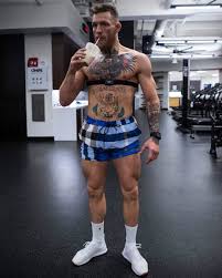 Dustin poirier left conor mcgregor unable to put any pressure on his leg. Conor Mcgregor On Twitter On The Rower At 10 000 Feet Tonight In The Red Zone Timings There Is A Reason Why All These Other Athletes Have Gone Into Hiding Https T Co Ljlhhc5zdv