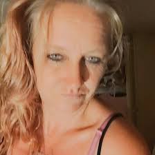 Crystal Dent en personas