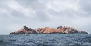 Vengurla Rocks. The devil and the deep ...