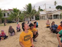 In fact, in some countries it is celebrated as a public holiday. Afzal Mazlan Idea Sukaneka Untuk Family Day