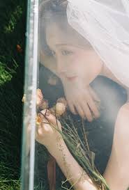 花与爱丽丝 金大柒 出镜 张曼希 花与爱丽丝 摄影 张曼希 新浪网 inspiration
