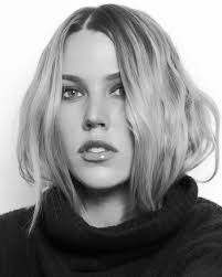 Might invent the new iPhone, might delete. Big thank you to my talented  friend @dan.almasy who captured this moment of my life when time seems to  be passing so quickly 📸