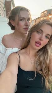 missing & loving @Lindsey A. way too much 🥹💕🫶🥲🌻✨🩷🥰☀️