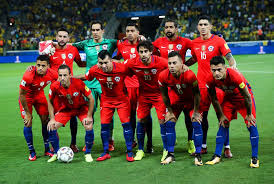 El elenco que ahora es dirigido por reinaldo rueda es uno de los combinados nacionales que más se extrañará en el mundial de rusia 2018 y ante una eventual renuncia al torneo por parte de islandia, se abre una remota posibilidad de que la 'roja'. Brasil 3 Chile 0 Clasificatorias Rusia 2018 10 De Octubre De 2017 De Pie Maur Seleccion Chilena De Futbol Seleccion De Futbol De Chile Seleccion Chilena